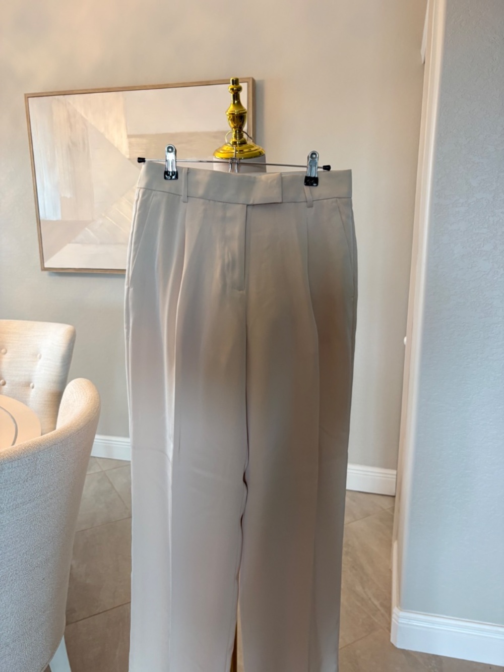 NWT Ann Taylor Pleated Trouser in Satin